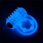 Голубое, светящееся в темноте виброкольцо Lumino Play Vibrating Penis Ring - Lovetoy - в Ангарске купить с доставкой