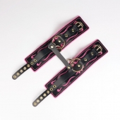 Черные кожаные оковы с розовой строчкой - Crazy Handmade - купить с доставкой в Ангарске