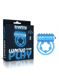 Голубое, светящееся в темноте виброкольцо Lumino Play Vibrating Penis Ring - Lovetoy - в Ангарске купить с доставкой