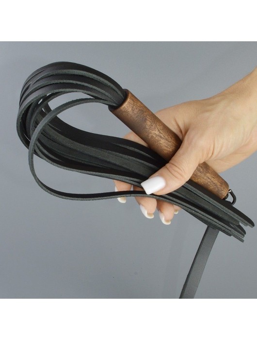 Черная кожаная плеть с деревянной рукоятью - 44 см. - Sitabella - купить с доставкой в Ангарске